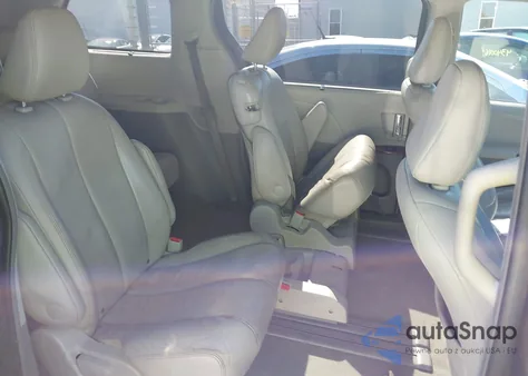 2013 Toyota Sienna Xle V6 8 Passenger из США, поврежденный, VIN 5TDYK3DC2DS388953